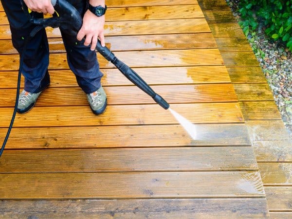 deck cleaning service near me 003